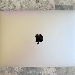 Macbook Air ( Retina 13 inch) - NEED GONE SOON