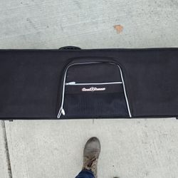 ROAD RUNNER GUITAR CASE 