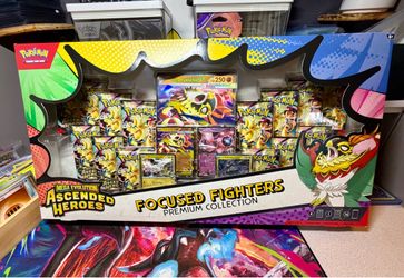 Ascended Hero’s Focused Fighters Premium Collection (Pokemon Cards