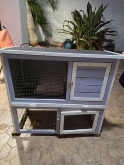 Rabbit or chicken coop cage