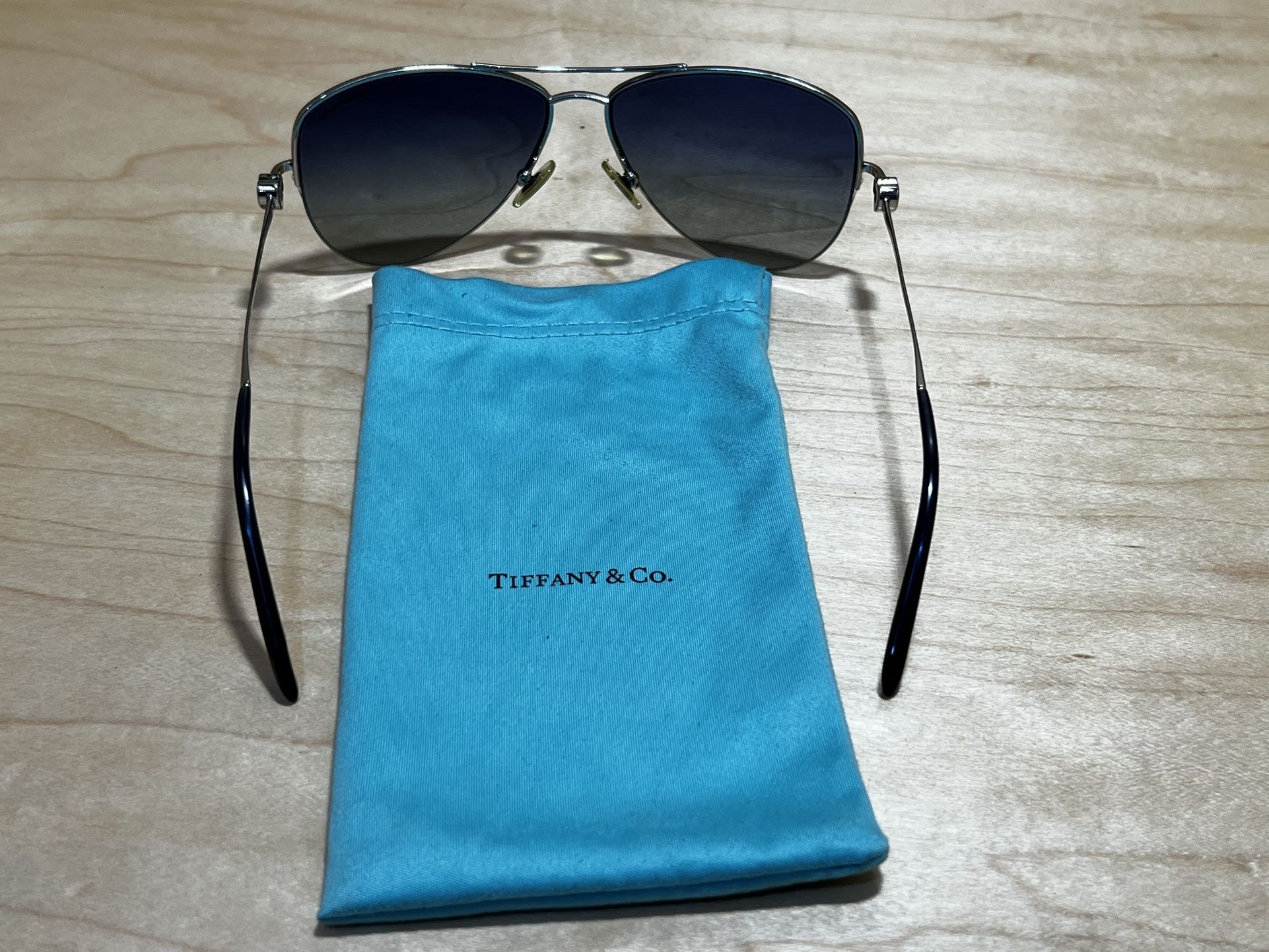 TIFFANY & CO. Sunglasses