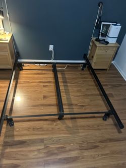 Frame and box queen size