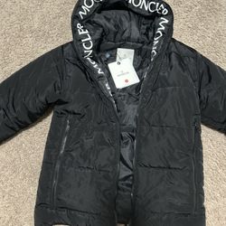 Moncler Puffer 