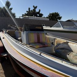 1989 Whaler  Runabout