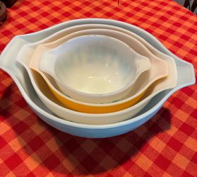 Pyrex  vintage set