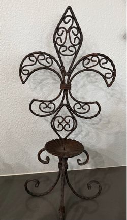 Fleur-de-lis Candle Holder