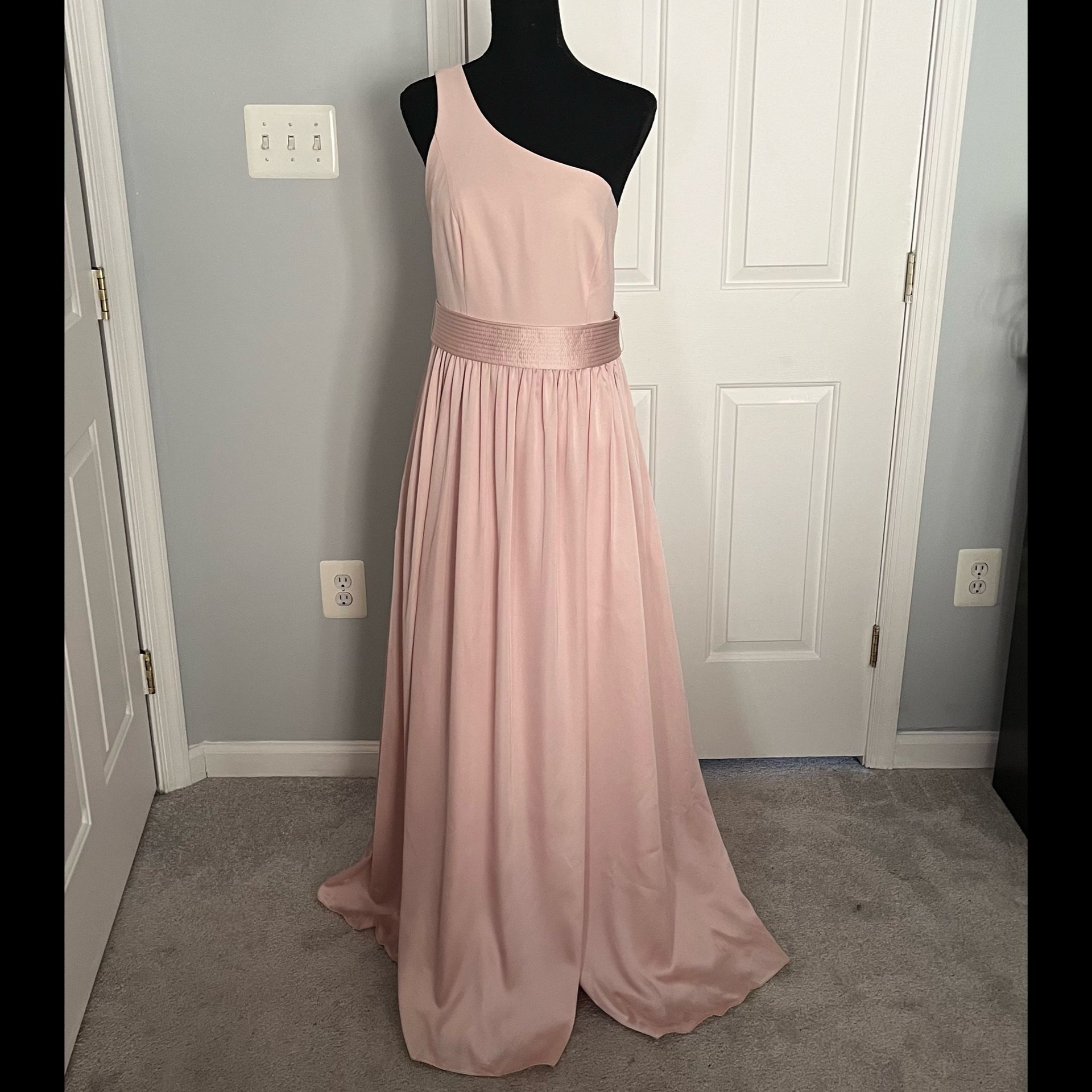 Blush Pink Vera Wang Gown, Size 10