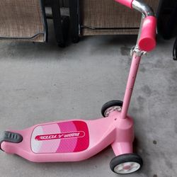 Radio Flyer Beginner Scooter