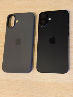 iPhone 16 Plus Unlocked 256GB Black Like New 10/10 cond with OEM Case