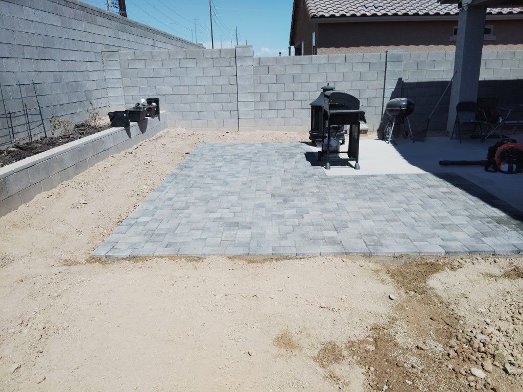Pavers & Turf