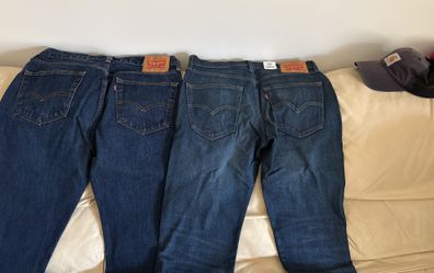 Levi jeans