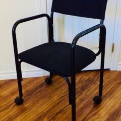 Roll Around Chair 