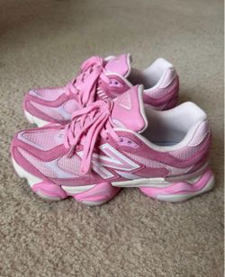 New Balance Pink 9060 Shoes