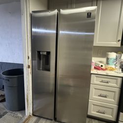 Samsung Fridge Needs To Go