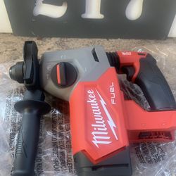 Milwaukee M18 FUEL 18V Lithium-Ion Brushless Cordless 1 in. SDS-Plus Rotary Hammer (Tool-Only)