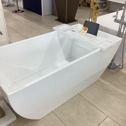 59” Bathtub 