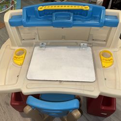 Kids Desk 