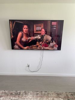 75 inch LG TV with bracket