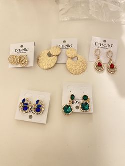 Women’s Earrings