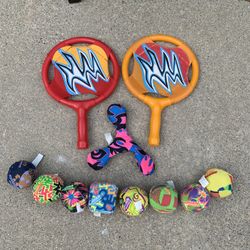 Progard Splash Bombs Pool Paddles Toy Game Squishy Balls Cube Lot of 12