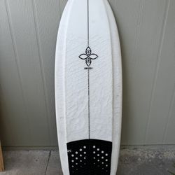 Infinity Tombstone, Quad Fish Surfboard 5’6”
