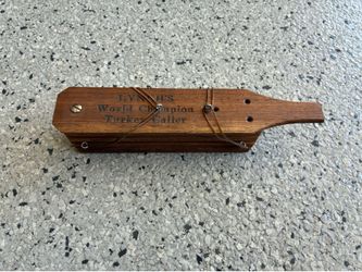 Vintage 1958 LYNCH’S Wooden Turkey Caller. World Champion Model 102 w/ Chalk.