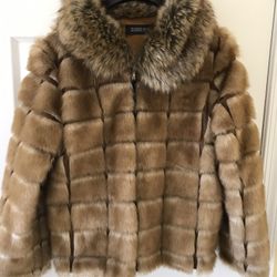 Thick, Heavy Fur Jacket. Unisex