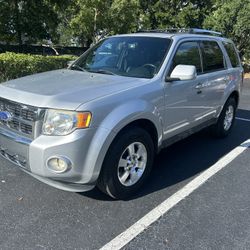 2012 Ford Escape V6 Private Seller