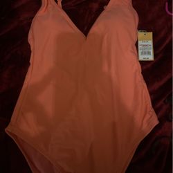 Brand New Women’s Size Small