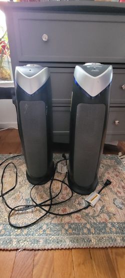 2 Germgardian 4-in-one HEPA Air Purifier. 22"
