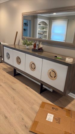 8ft custom buffet