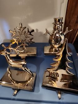 Set Of 4 Stocking Holders 