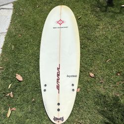 5’11 Surfboard