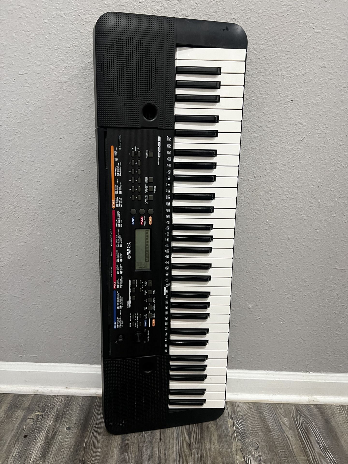 Yamaha Keyboard Piano