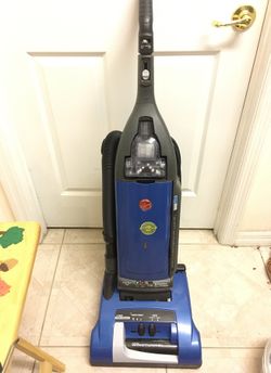 Hoover Self Propelled Vacuum