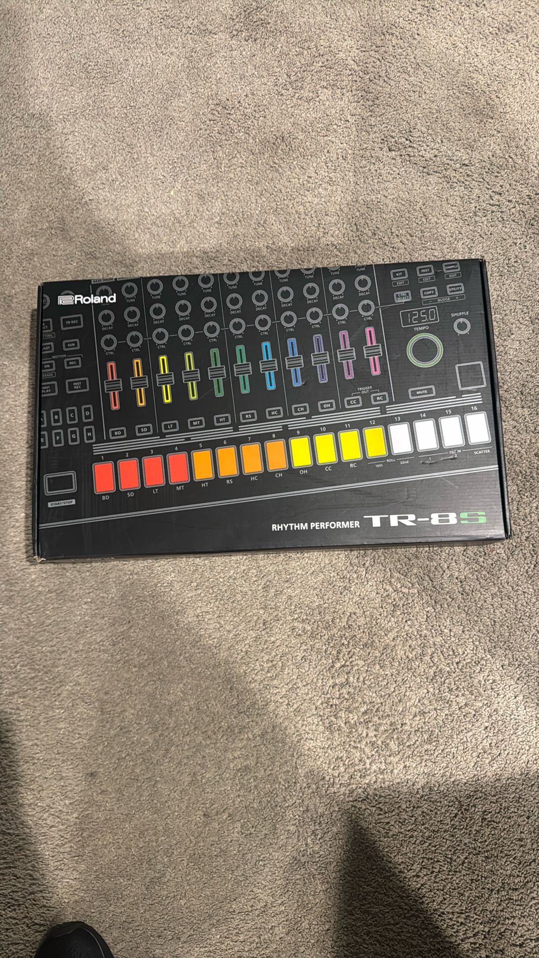 Roland TR-8S Rhythm Performer