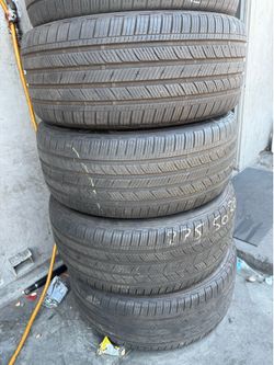 Vendo 275/50/R20 las 4 llantas Goodyear por $180