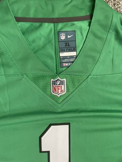 Jalen Hurts Philadelphia Eagles 2023 Kelly Green with Captains 3 Star Patch  Large And Xl for Sale in Merritt Island, FL - OfferUp