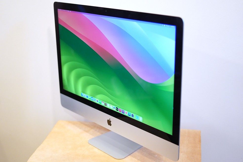 iMac 5K Retina 27-inch 512GB SSD Radeon Pro Intel Core i5 Quad-Core 3.4GHz 16GB Ram macOS Sequoia