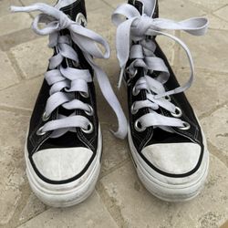 Chuck Taylor High tops 