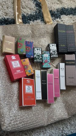 Mini perfumes travel size women gift Regalos Mujer Dia de madre $18 ea