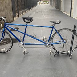 Burley Duet Tandem Bicycle for Sale in Chicago, IL OfferUp