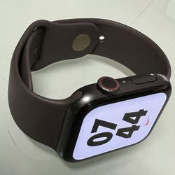 Apple Watch Series 6 nike 44mm black (GPS + Cellular) -aluminum  Case - Used