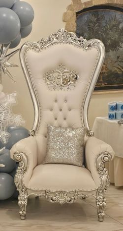 Throne chair