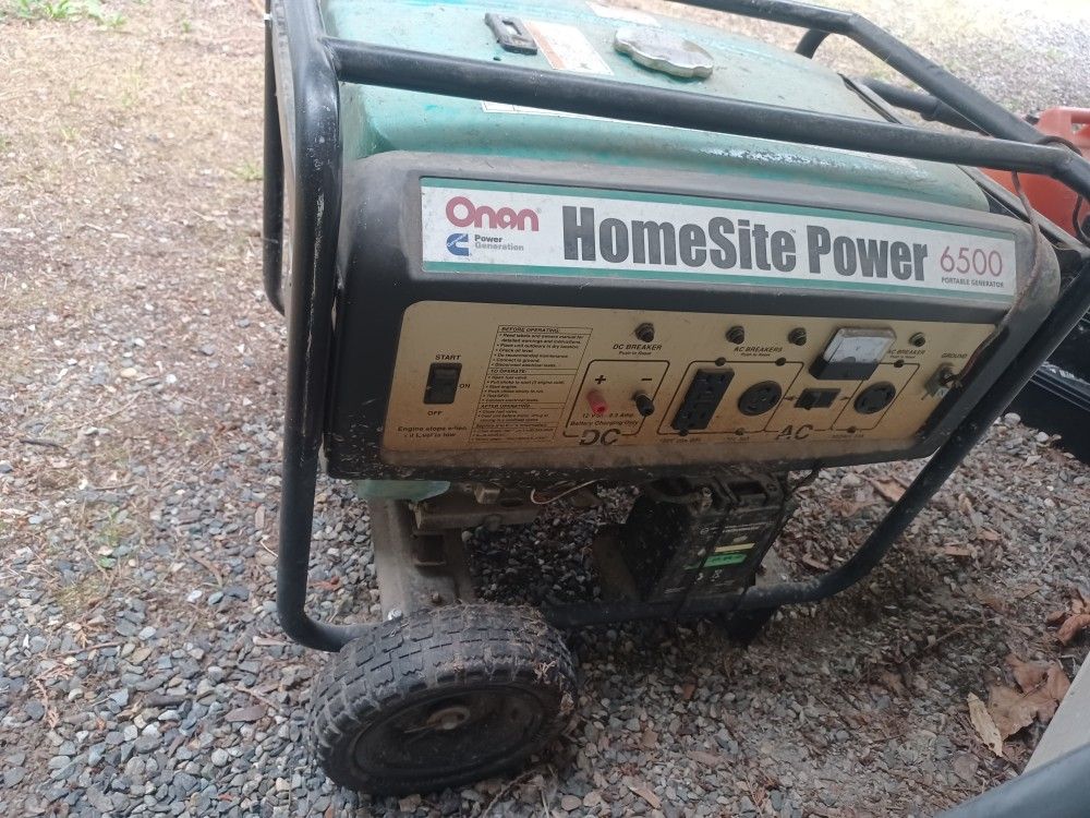 6500 watt onan Cummins Generator