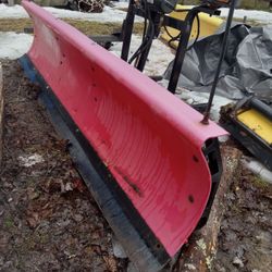 Western Suburbanite Sno Plow 7 Ft 