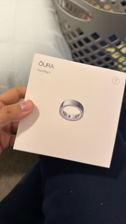 Oura Ring 4 - Silver Size 7