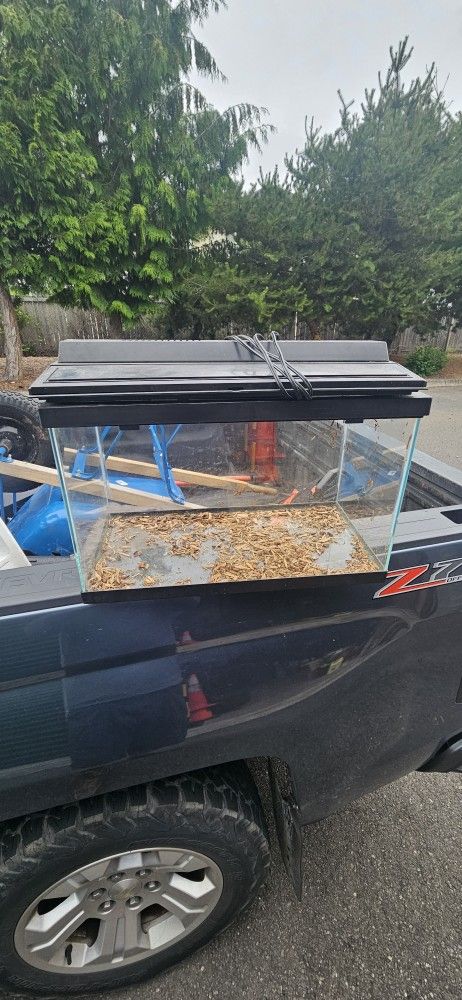 Fish /Reptile Tank