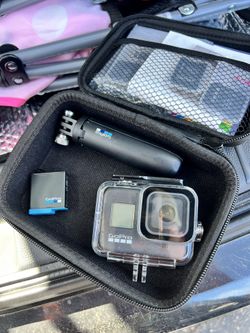 Go Pro Hero 8 Black Edition With Accessories