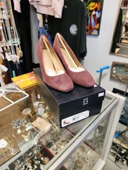 Naturealizer Gloria Huckleberry size 7